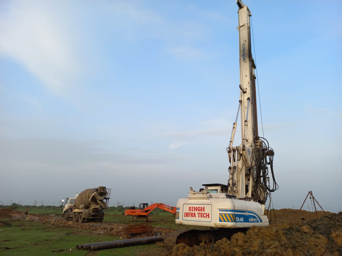 Singh InfraTech piling rig boring a cast-in-situ pile on site